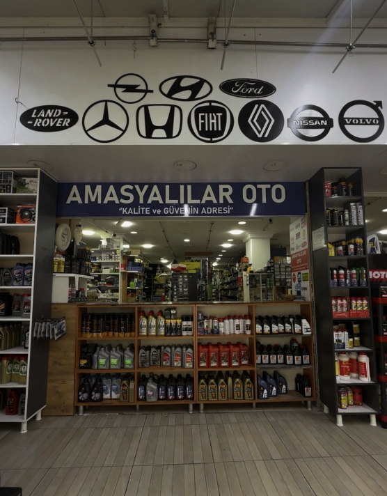 Amasyalılar Oto Yedek Parça mağazası iç görünüm